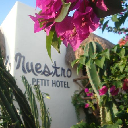 Lo Nuestro Petit Hotel Тулум Екстериор снимка
