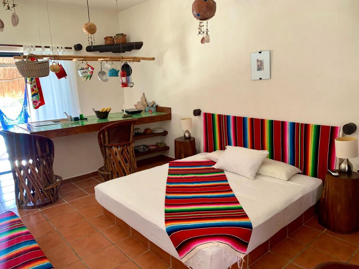 Lo Nuestro Petit Hotel Тулум Екстериор снимка