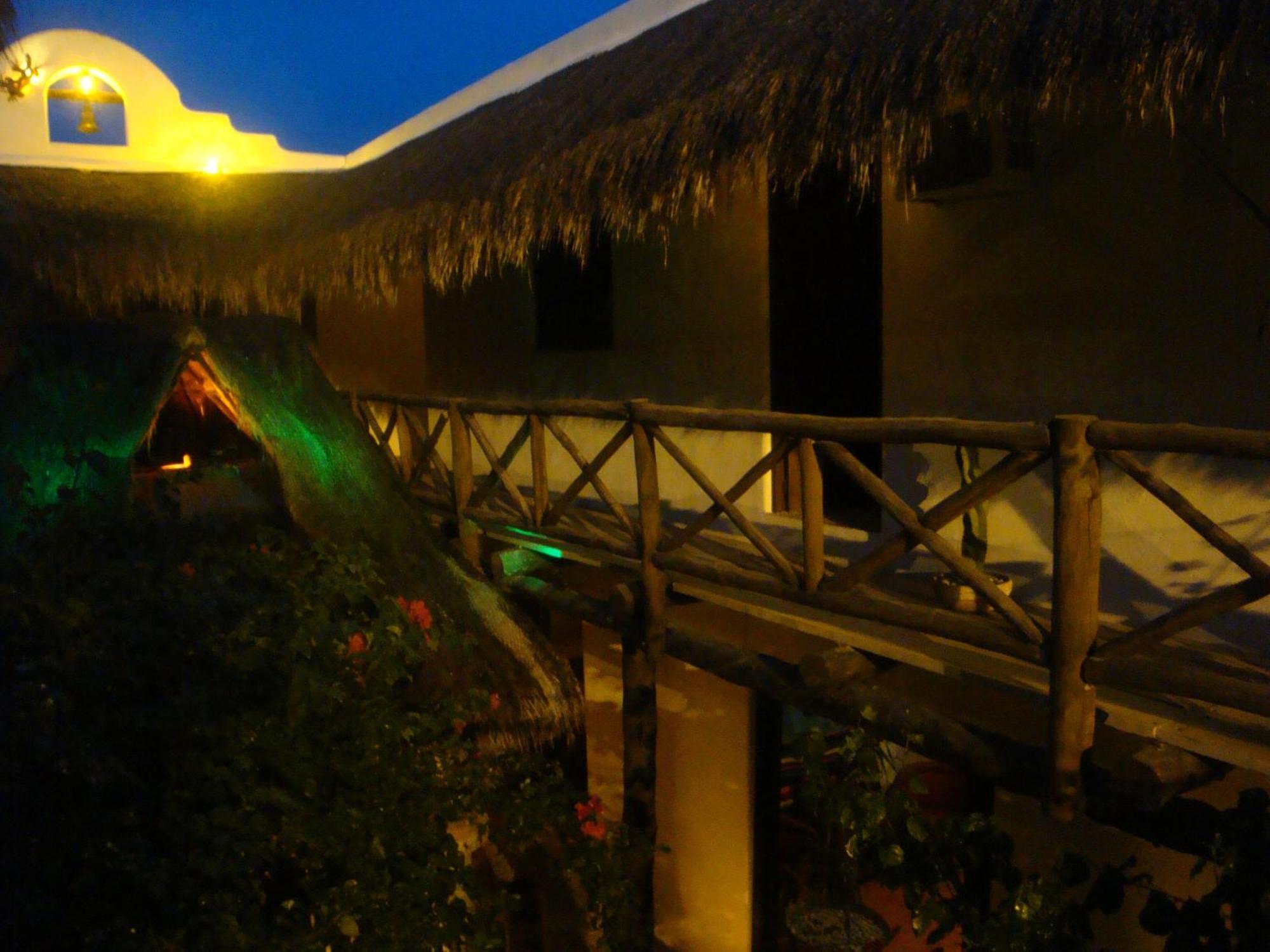 Lo Nuestro Petit Hotel Тулум Екстериор снимка