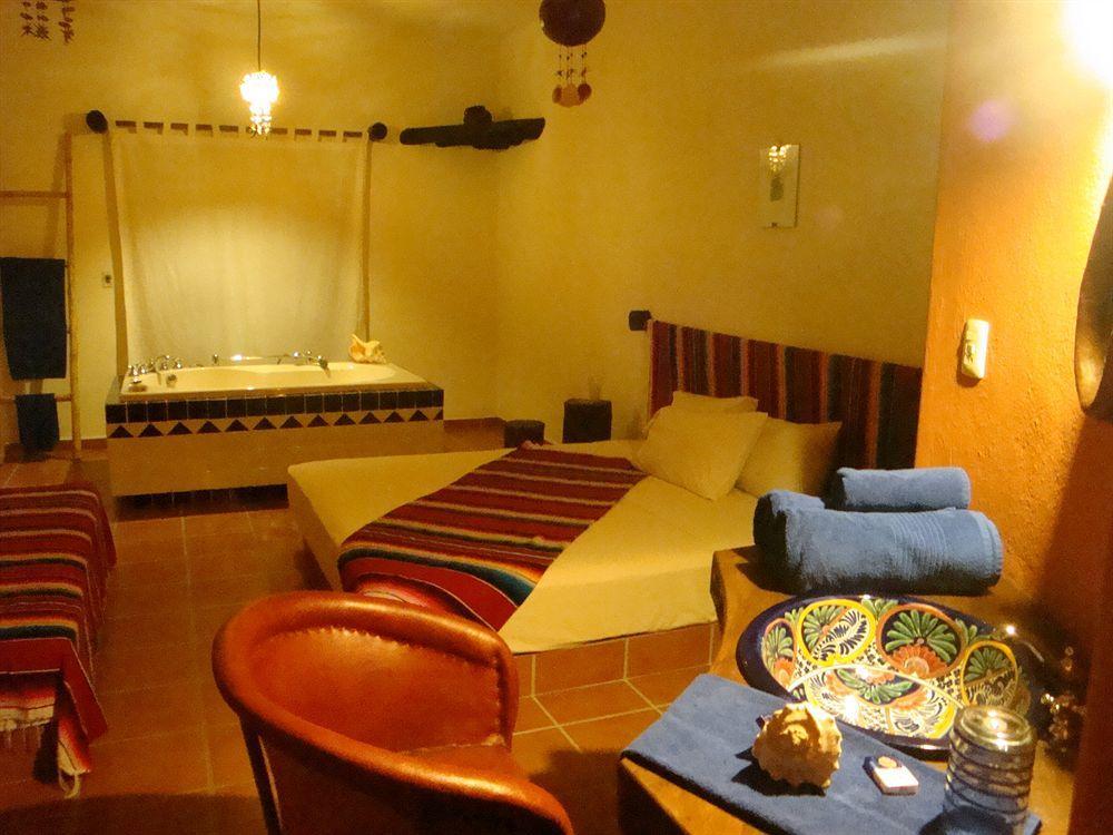 Lo Nuestro Petit Hotel Тулум Екстериор снимка