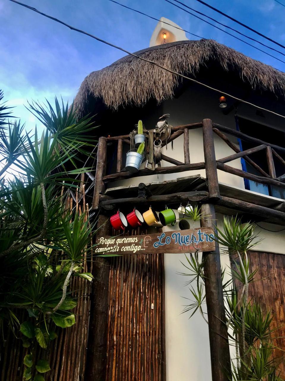 Lo Nuestro Petit Hotel Тулум Екстериор снимка