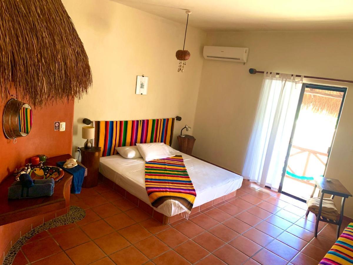 Lo Nuestro Petit Hotel Тулум Екстериор снимка