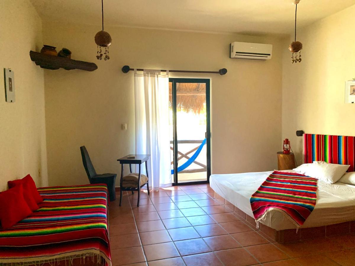 Lo Nuestro Petit Hotel Тулум Екстериор снимка