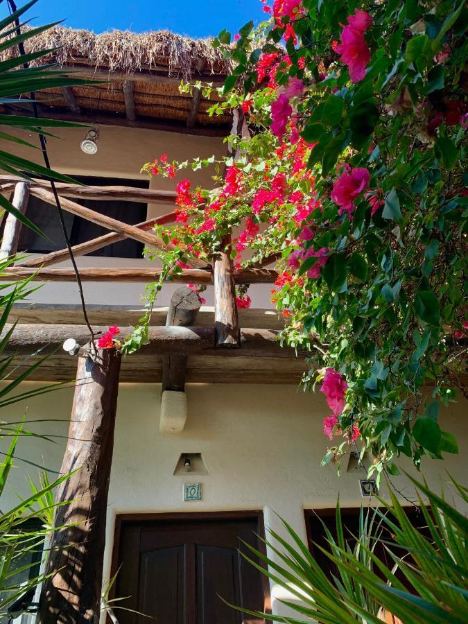 Lo Nuestro Petit Hotel Тулум Екстериор снимка
